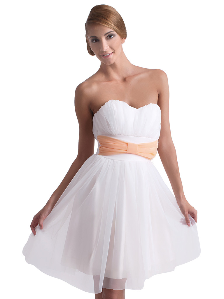 Bílé romantické šaty KM62-1